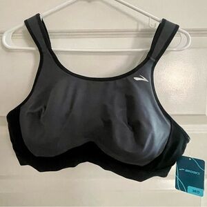 Brooks sports bra - Maia 38D - NWT